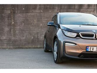 120ah, fully charged, alt utstyr, norsk, 1 eier, lav km