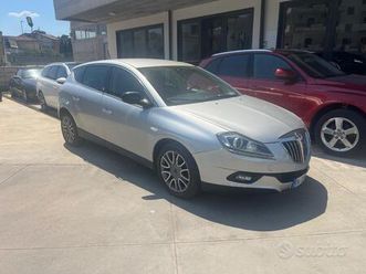 lancia delta 1.6 mjt garanzia 12 mesi