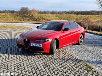 alfa romeo giulia 2.0 turbo veloce q4