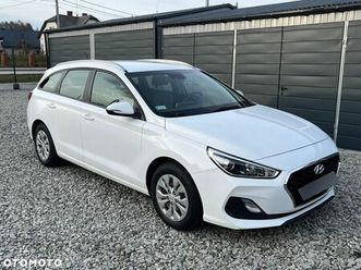 hyundai i30 1.6 d classic +
