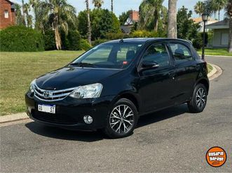 etios platinum automatico 2017