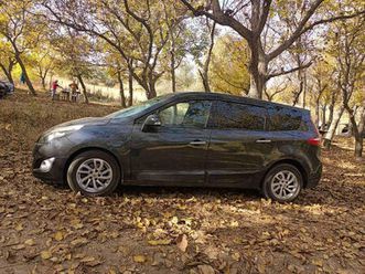renault grand scenic an. 2009