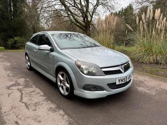 1.8 vvt 16v sri exterior pack sport hatch 3dr