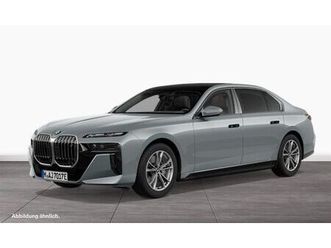 bmw i7 xdrive60 limousine