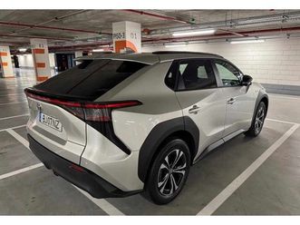 toyota bz4x 71.4 kwh, cx. a., 204cv