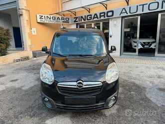 opel combo 1.6 cdti 105 cv. 5 posti gancio traino