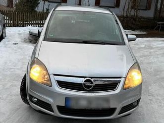 opel zafira b 1.6 benzin / 7 sitzer/ tuv 10.2026