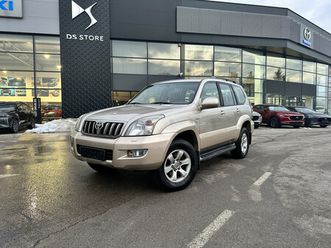 toyota land cruiser 3.0 d-4d at 4wd