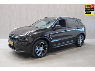 lynk & co 01 1.5 nl auto/zwarte hemel/360/rijklaar/bovag