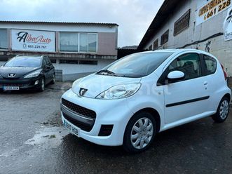 peugeot 107 1.0i urban