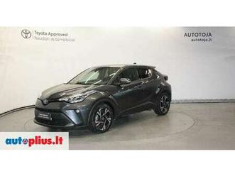 toyota c-hr, 1.8 l., off-road / crossover