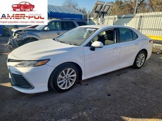 toyota camry le 2023 2.5 benzyna 203km