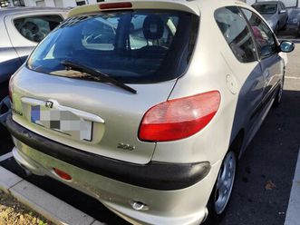 peugeot 206 1.4 gasolina junho/02