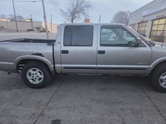 2004 chevy s10 crew cab