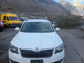 superb combi 3.6 fsi business 4x4 dsg