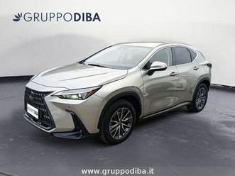 lexus nx ii 2022 350h 2.5 premium 4wd 244cv e-cvt