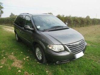 chrysler voyager 2.5 crd lx leather manuale