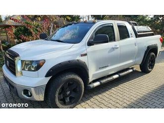 toyota tundra 5.7 4x4 double cab sr5