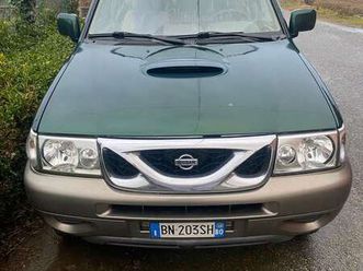 terrano 3p 2.7 tdi elegance