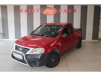 2023 nissan np200 1.6 a/c safety pack