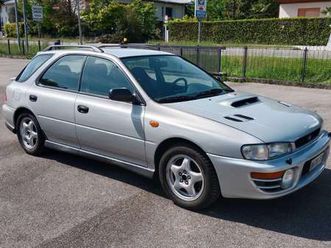 impreza cw 2.0 turbo 4wd gt