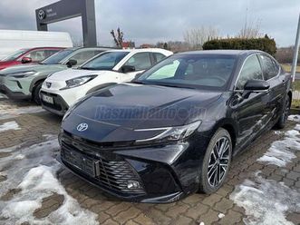 toyota camry 2.5 hybrdi executive 2026 júniusában átvehető!
