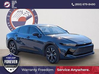 used 2025 toyota crown xle