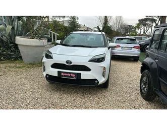 toyota yaris cross 1.5 hybrid 5p. e-cvt adventure