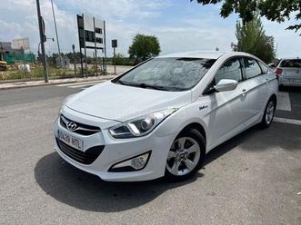 hyundai - i40 1.7 crdi 136cv bluedrive tecno xenon