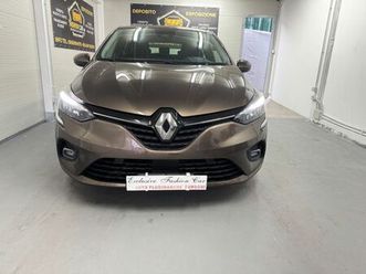 renault clio full hybrid e-tech 140 cv 5 porte