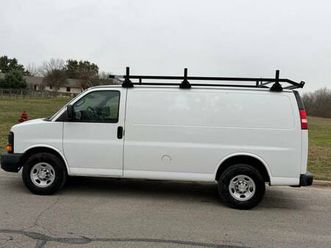 2016 chevrolet g2500 van