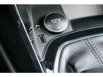 1.0 ecoboost titanium leder-stof/ cruise control