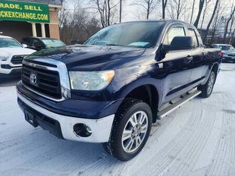 2010 toyota tundra 4.6l double cab low miles clean carfax no rust