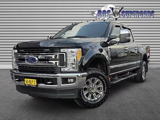ford-f-250-crew-cab-67l-v8-2017-f250