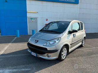 peugeot 1007 1.4 benz 2007 12 mesi di garanzia