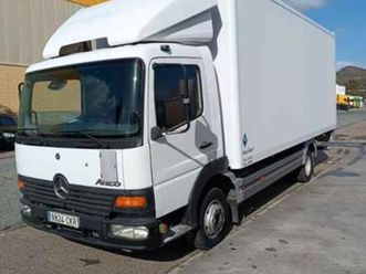 mercedes - atego 818