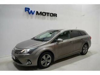 kombi 1.8 147hk edition 50 pano b-kamera bt