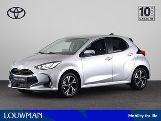 toyota yaris 1.5 hybrid 115 dynamic *nieuw* | direct leverbaar! | comfort pack |