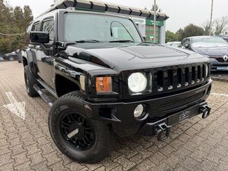hummer h3 3.5 executive all black ahk sd top !!!