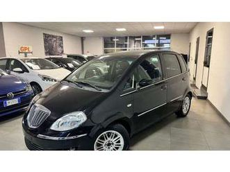 1.3 mjt poltrona frau 90cv