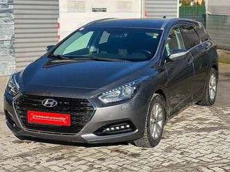 hyundai i40 platin 1,7 crdi automatik++1.besitz++anhäng...