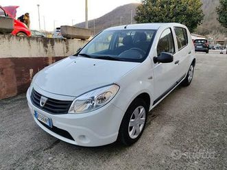 dacia sandero gpl 140.000km unipro