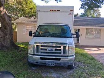 2011 ford econoline 350