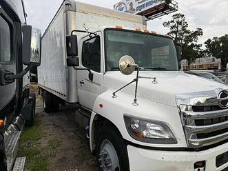 2016 hino 338 box truck 26