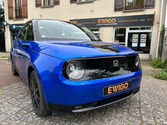 136ch advance 1er main toit panoramique apple carplay