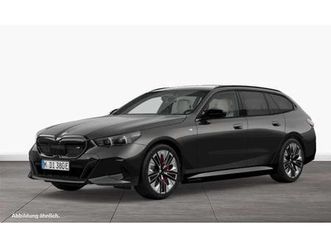 bmw i5 m60 xdrive touring m sportpaket pro b&w pano. ahk