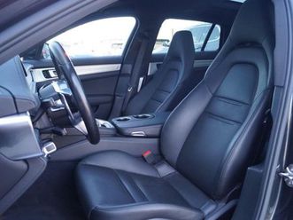 sport turismo 4 e-hybrid l pano l chrono