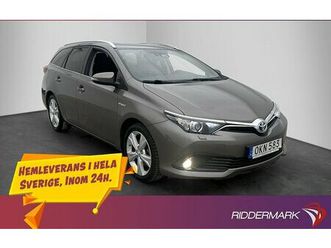 toyota auris touring hybrid intense edt kamera navi