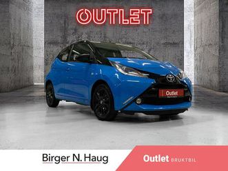 x-cite 1,0 /outlet/bi-tone/ryggekamera/kul liten bil/