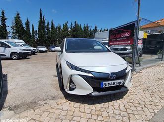 toyota prius 1.8 luxury